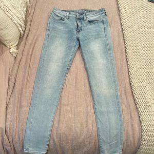 American Eagle Outfitters super stretch hi rise light wash jegging